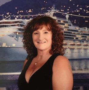 Meet your Posher, Vickie